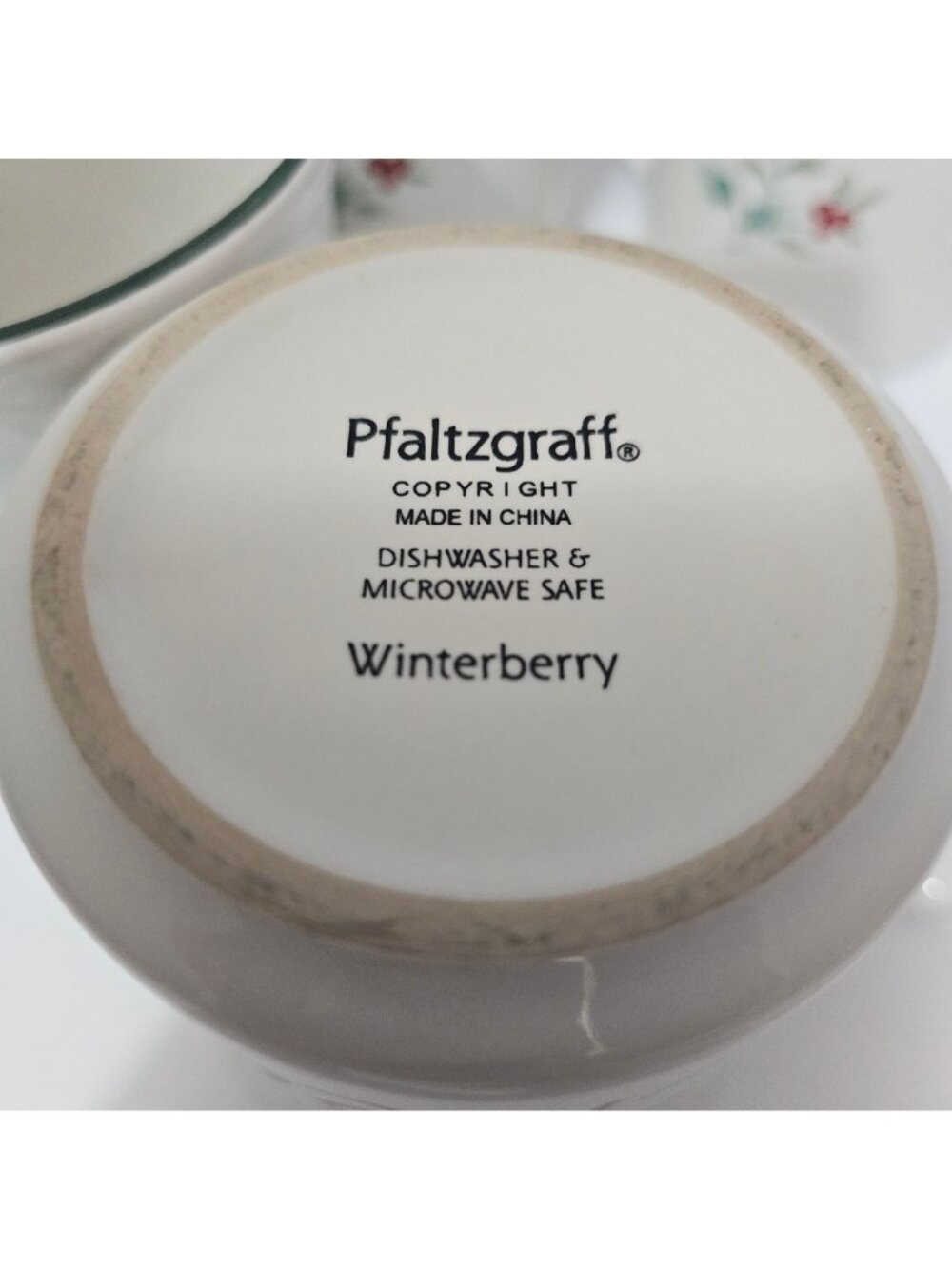 5 Pfaltzgraff Winterberry Mugs Holiday Joy Cheer Dishwasher Microwave Safe 12oz - Picture 6 of 6